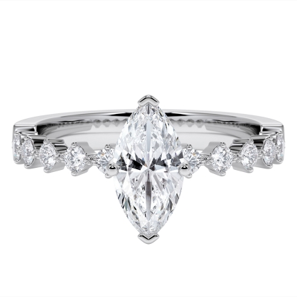 Verlobungsring aus Platin mit 1,0 ct Diamant im Marquiseschliff zwischen 10 Brillanten gefasst