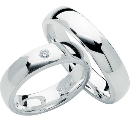 Ringpaar aus poliertem Silber wahlweise mit Zirkonia