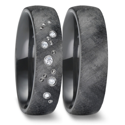 Kreuzmatte Ringe aus dunklem Zirconium wahlweise mit tollem Sternenhimmel
