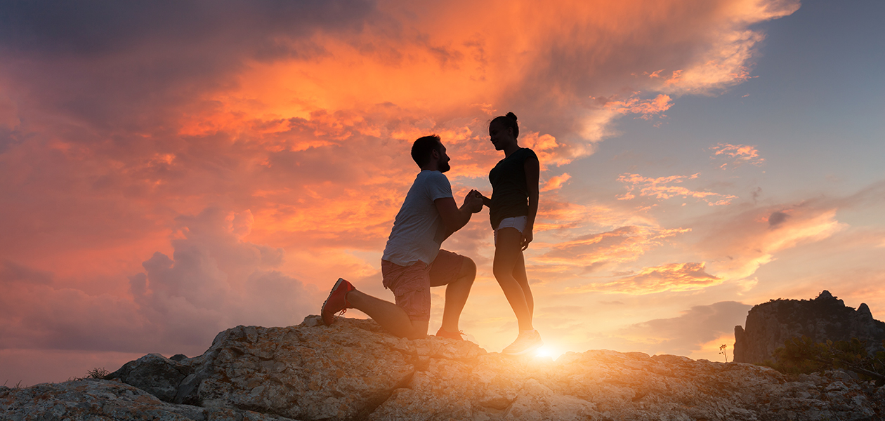 Der richtige Zeitpunkt für die Verlobung – 8 eindeutige Vorboten