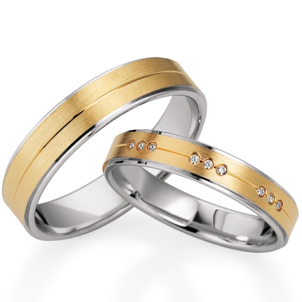 Stufiger zweifarbiger Ring aus Gold und Weißgold
